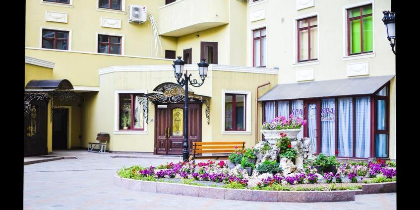 Central Park Apartments Odessa Esterno foto